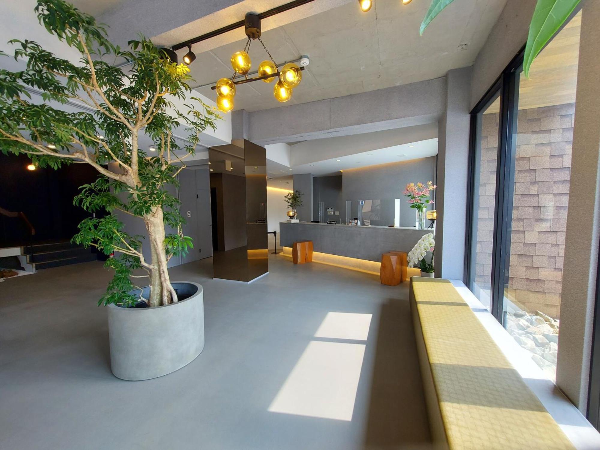 Fukuyama Royal Hotel Buitenkant foto